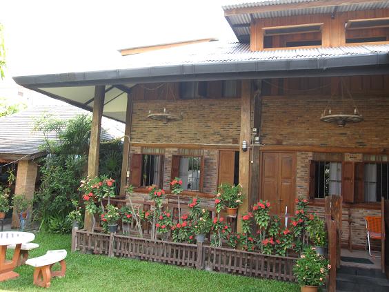 img_12673 Chabe house